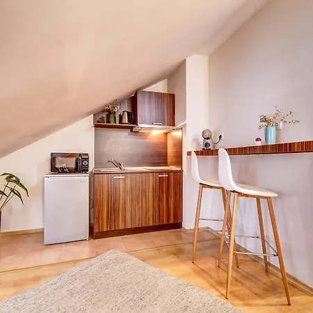 Apartment Alpine Style In The Castle *